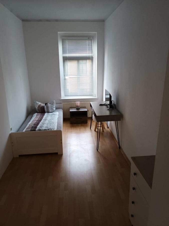 Rockys Ferienwohnung Mitte Markkleeberg Exterior foto